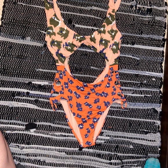 The Bikini Lab feline cut out one piece sz L - Picture 3 of 9